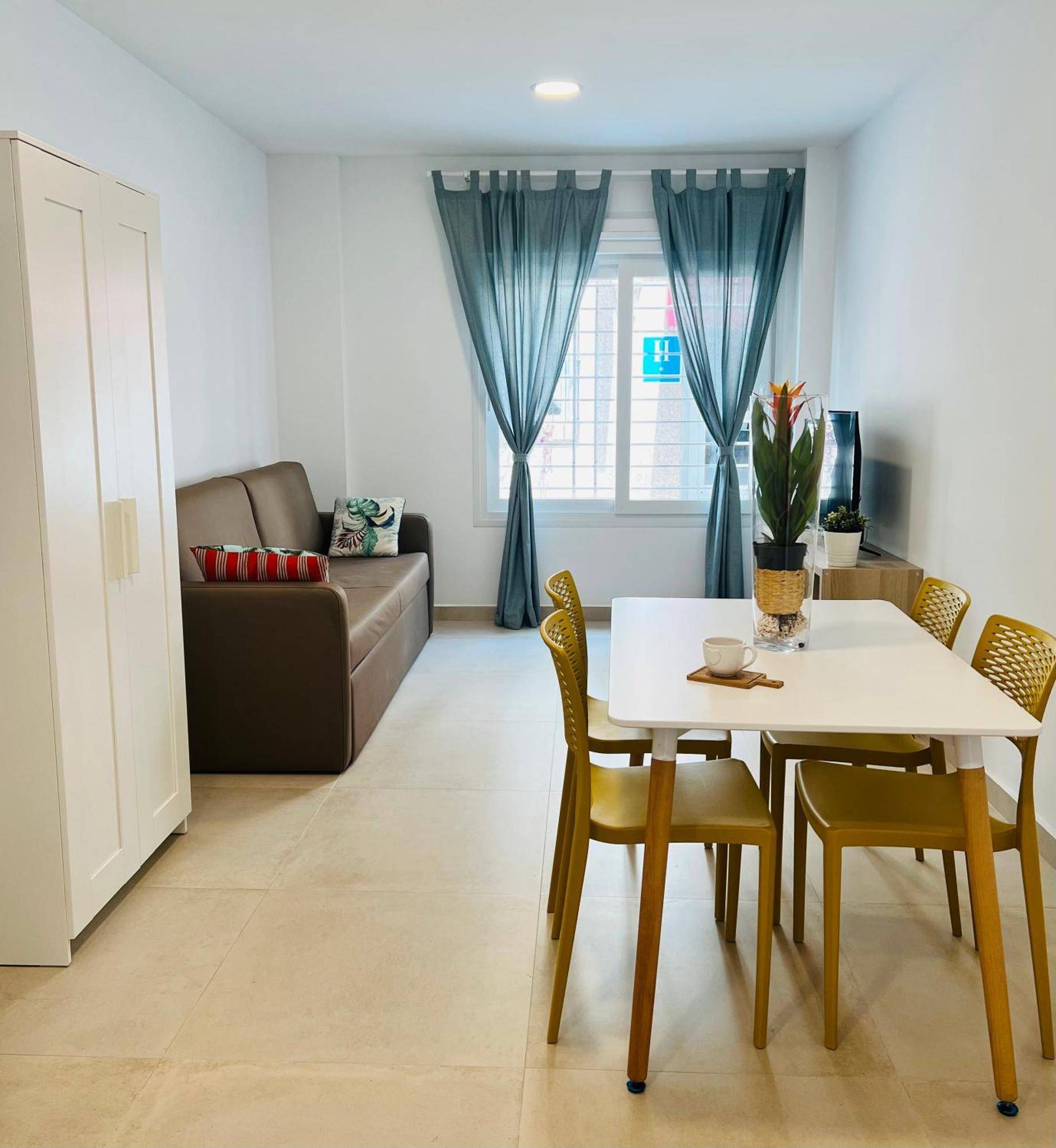 Bnbook Medea Apartments 2 Фуенхірола Екстер'єр фото